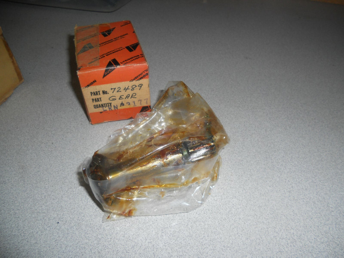 Lycoming tach driven gear p/n 72489