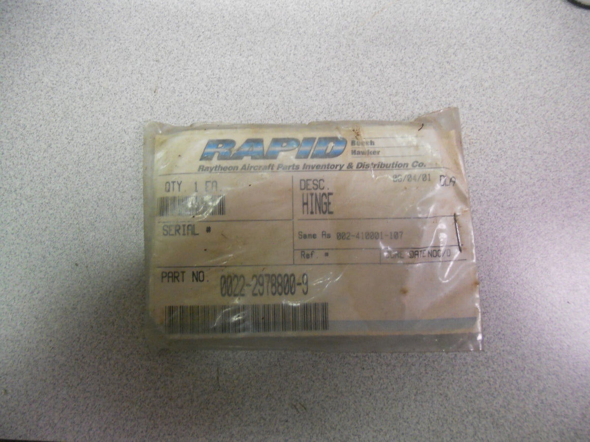 Beechcraft/Hawker Hinge, p/n 0022-2978800-9 — New