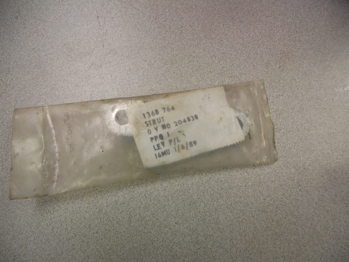 Aircraft Engine Strut, p/n 136B764 — New