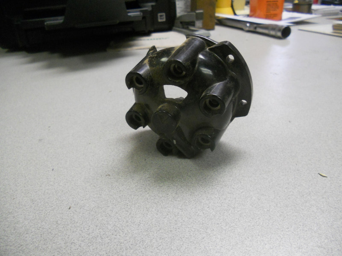 Eisemann distributor block cap 6-cylinder
