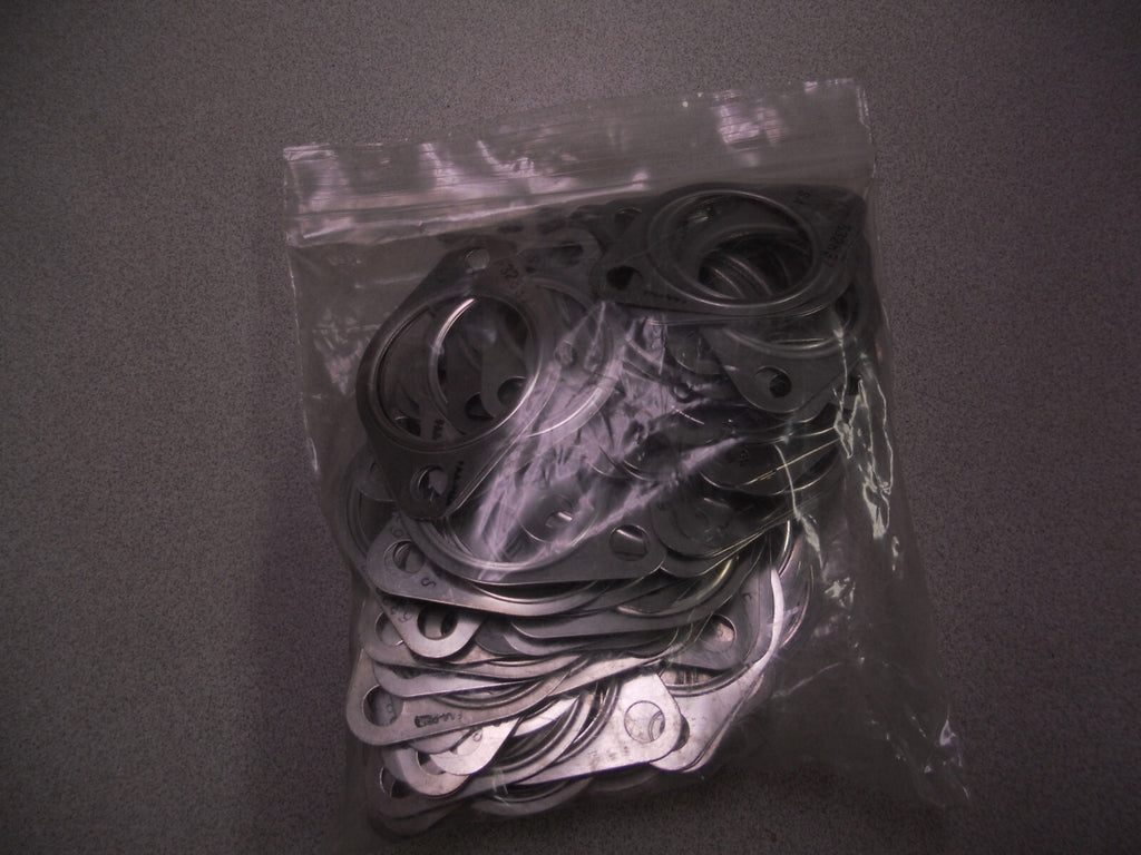 Exhaust gaskets in clear packaging