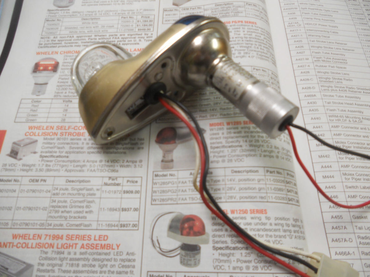 Whelen A650-PG housing and wiring