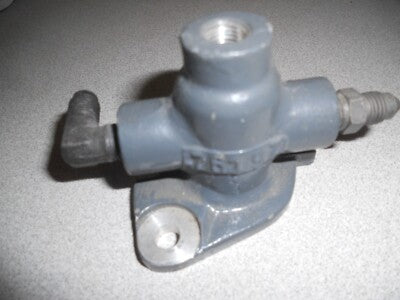 Lycoming Fuel Diverter Fitting, p/n 76197 — New Old Stock